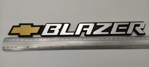 Emblema Blazer Con Logo Chevrolet Para Camioneta   Foto 4