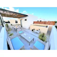 Casa Nueva En Venta, 3 Recámaras, 2 Niveles, Piscina, 10.2 M2 En Roof Top, Playa Del Carmen