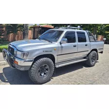 Toyota Hilux 2004 4x2 Prata Impecável