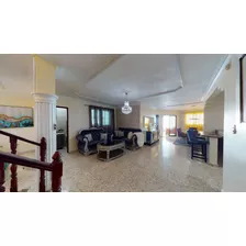 Casa Amueblada De 5 Habitaciones Y Piscina En Corales Del Sur