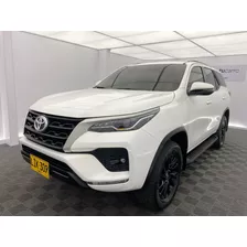  Toyota Fortuner 2.8 4x4