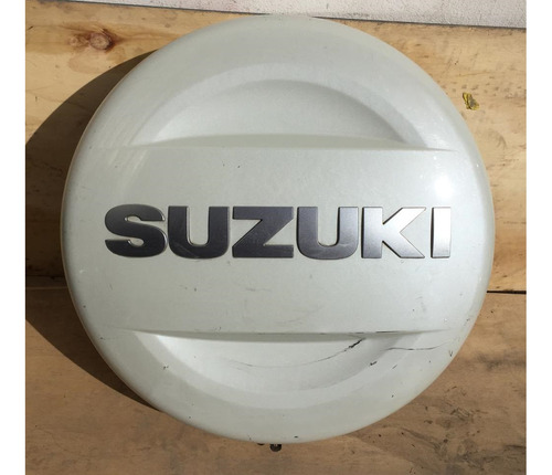 Emblema Suzuki Cromo Portarepuesto Grand Vitara Foto 4