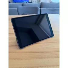 iPad 10.9