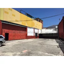 Alquiler De Galpón Comercial En Catia 2800 Metros Con Excelente Ubicación Cerca De Transporte Publico Metro Mercado Negocios Tiene Amplios Espacios Para Manejo De Carga