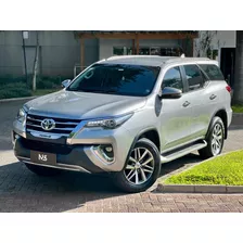 Toyota Hilux Sw4 Srx Diesel 7 Lugares 2019