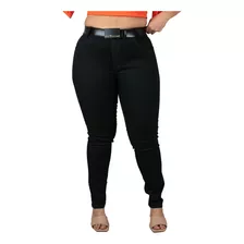 Calça Jeans Plus Size Preta Lisa Com Cinto Preto Moda Básica