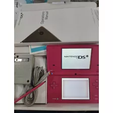 Nintendo Dsi Rosa Com Caixa Carregador Original 