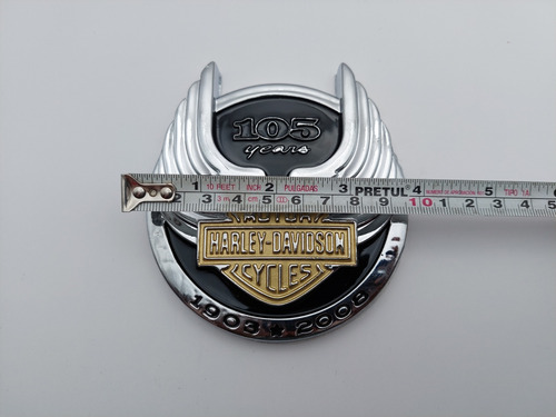 Emblema Harley Davidson 105 Aniversario Cromado Foto 3