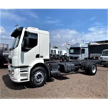 Volvo Vm 270 Ano 2013 Leito 4x2 Chassi