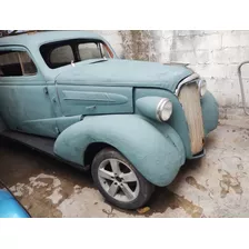 Chevrolet Sedã 1937 Hot Rod 