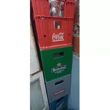 Cajones De Cerveza Y Coca Cola