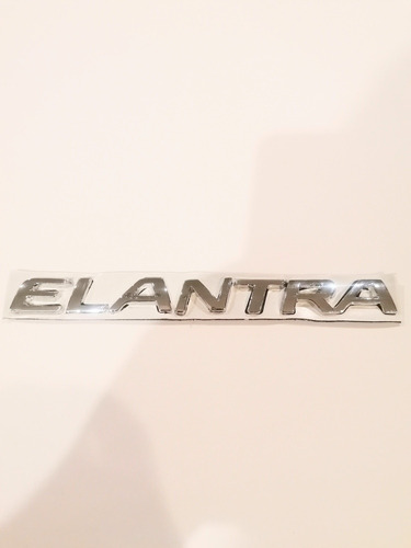 Emblema Letra Hyundai Elantra Foto 2