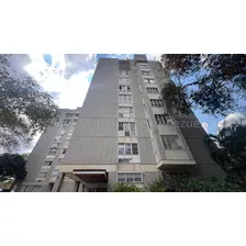 Apartamento En Alquiler, En La Castellana 24-20697 Garcia&duarte