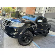 Vendo Flamante Toyota Hilux 2015 Sunroof Gasolina