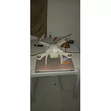 Drone Dji Phantom 3 Se Voando Mas Gimbal Com Defeito