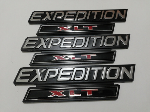 Tres Emblemas Ford Expedition Xlt Par Puertas Y Cajuela  Foto 4