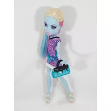 Boneca Abbey Bominable Monster High Scaris City Of Frights