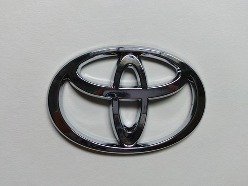 Emblema Toyota Parrilla Corolla Del 2014 Al 2016 Foto 3