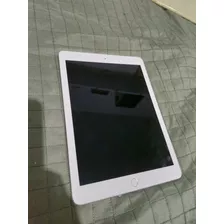 iPad Pro 9.7 128gb + Apple Pencil 1° Geração.