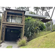 Alquiló Parada 18 De La Mansa En Punta Del Este. Semana De Turismo Y Sin Intermediarios. Cerca De Todo Y En Un Entorno Tranquilo Y Natural. Ideal Para El Descanso La Playa Y La Diversión.