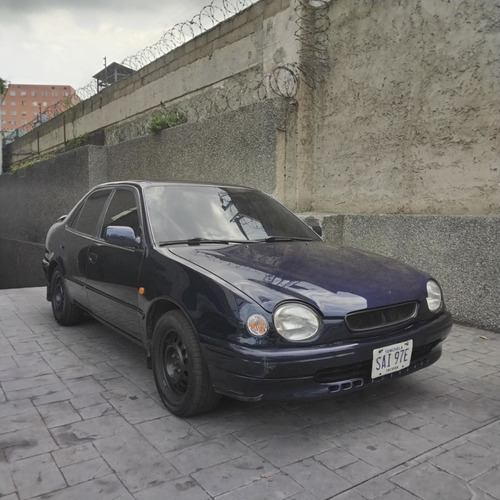 Toyota Corolla 1.8 1999 Automático