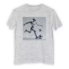 Remera Niño Robot Futbol Pelota Playing Sports Play M2