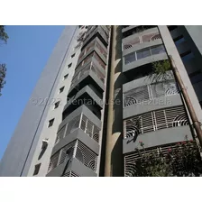 200 M2, En Venta Apartamento, 4hab, 3ba, 3est, Amoblado En Zona Estratégica De El Paraíso, Próximo Plaza Madariaga, Mls#24-17384