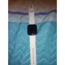 Apple Watch Serie 5. Nike