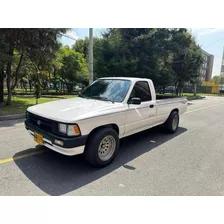 Toyota Hilux 1999 2.4l 117 Hp 4x2