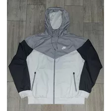 Campera Nike Rompevientos