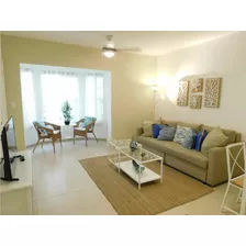 Hermoa Apartamento En Venta En Costa Bávaro, Punta Cana