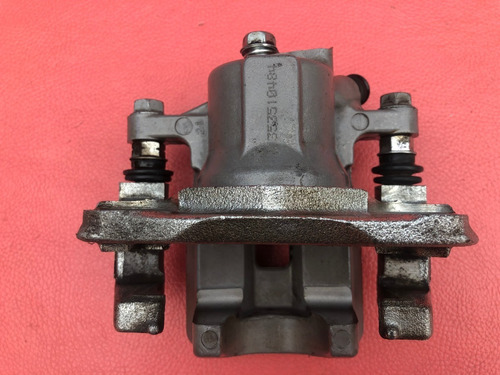 Caliper Trasero Izquierdo Toyota Rav 4 2013 A 2018 4x2  4x4  Foto 5