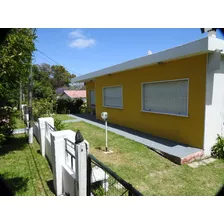 Hermosa Casa A 200 Mts De La Playa En Colonia Del Sacramento