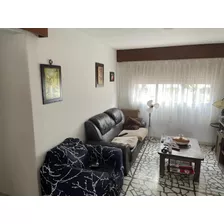 Apartamento En Pleno Centro De Mercedes. 3 Dormitorios