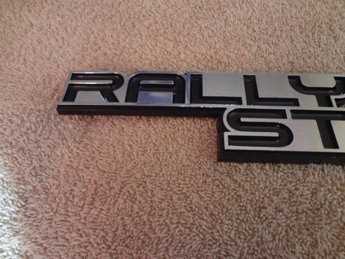 Emblema Lateral Van Gmc Rally Stx Original Metalico Foto 3