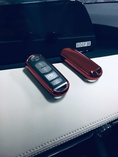 Funda De Llave En Color Rojo Mazda Cx9 2016 Al 2020 Foto 8