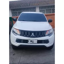 Mitsubishi L200 2019 2.5l