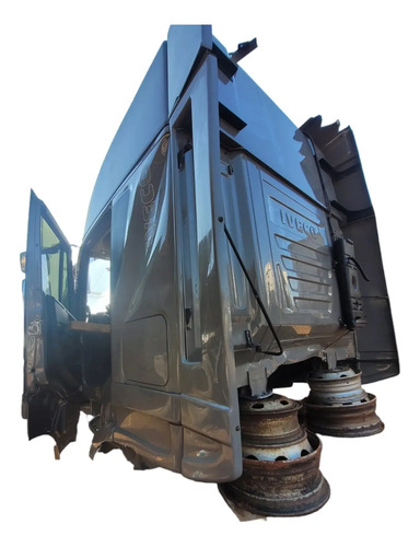 Cabine Iveco Hi Way 2022 6