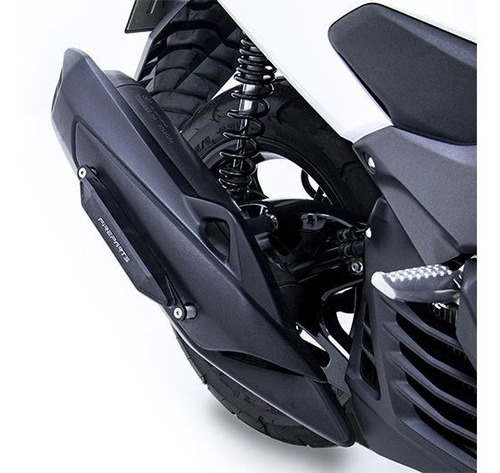 Protector De Escape Mofle Negro Yamaha N Max Fire Parts  Foto 3