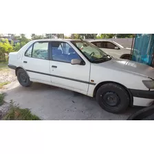 Peugeot 306 1998 1.9 Sld