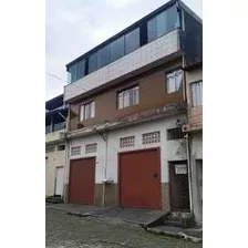 2 Casas ( 3 Quartos) Área Goumert Com Churrasqueira, Garagem