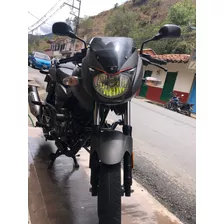 Moto: Pulsar 180 Fi Neón Modelo: 2022.