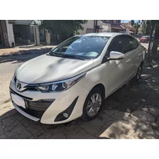 Toyota Yaris 2019 Xls 4p -permuto Etios-208-sonic 2015/17 5p