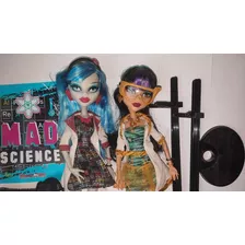 Monster High Mad Science Cleo De Nile & Ghoulia Yelps -pack