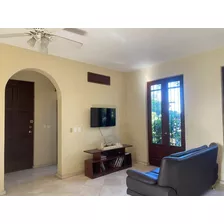 Alquiler Apartamento Penthouse De 3 Habitacione Con Piscina, Zona Colonial, Santo Domingo