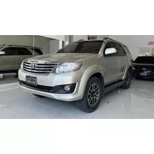 Toyota Fortuner 2013 2.7l 4x4