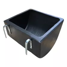 Comedouro Pet Elevado 25l Cachorros Caprinos Equinos