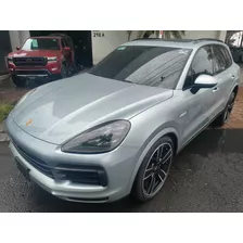 Porsche Cayenne 2022