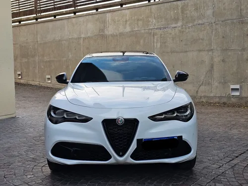 Alfa Romeo Stelvio 2.0 280cv At Q4 Veloce - 2