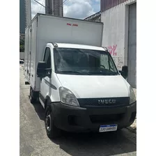 Iveco 35s14 2014 Baú